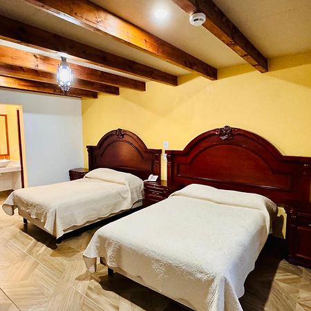 Hotel Hacienda Real แบร์นัล ภายนอก รูปภาพ