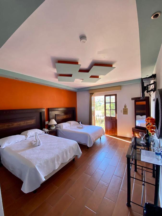 Hotel Hacienda Real แบร์นัล ภายนอก รูปภาพ