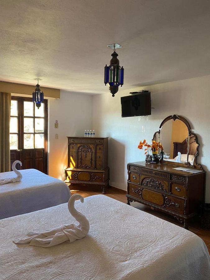 Hotel Hacienda Real แบร์นัล ภายนอก รูปภาพ
