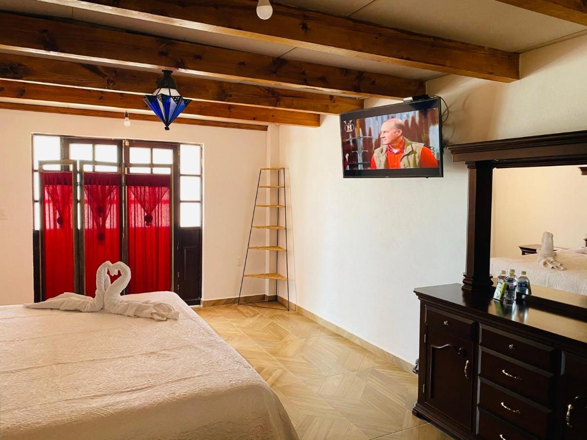 Hotel Hacienda Real แบร์นัล ภายนอก รูปภาพ
